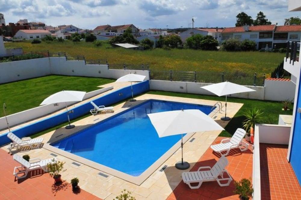 Vicentina Hotel Aljezur Exterior photo